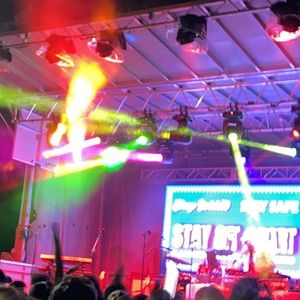 Meet your Posher, Maya